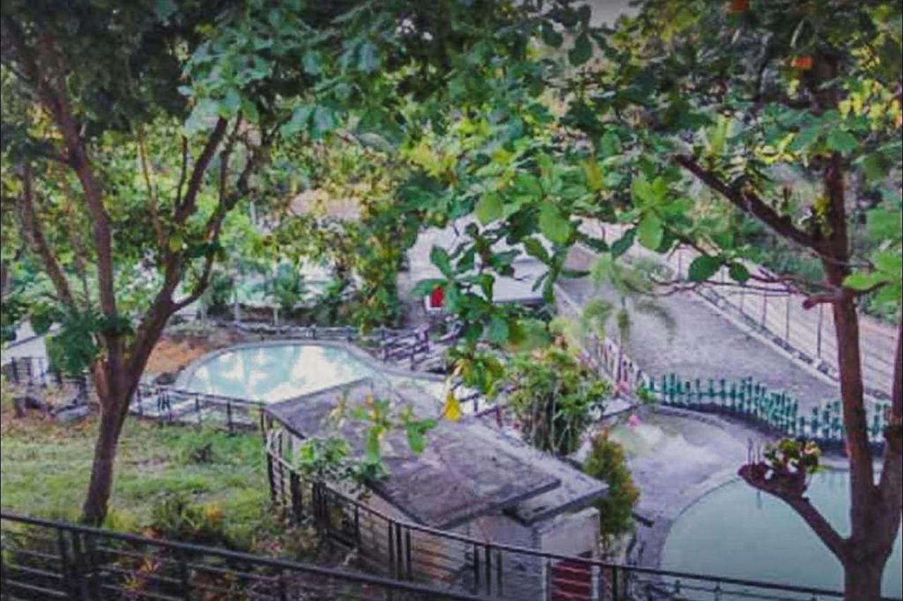 Wisma Belerang Kalianda Mitra Reddoorz Extérieur photo